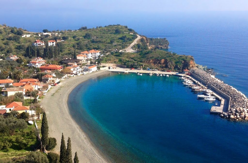 leonidio sea view